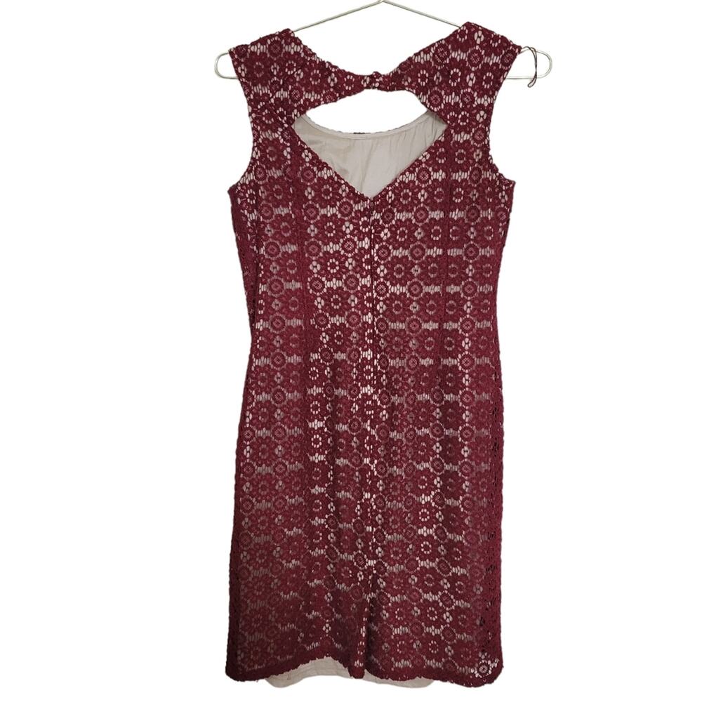 Adrianna Papell Dress Sz 4 Small S Burgundy Sleeveless Lace Overlay Fall Winter - Picture 2 of 7